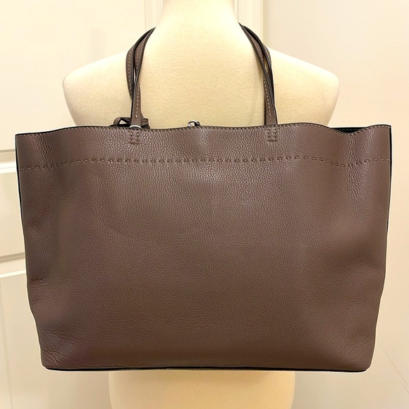 Tory Burch McGraw Tote - Picture 8 of 10